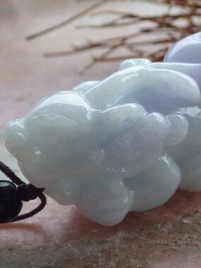 Certified Lavender Natural Burma A Jade jadeite Dragon Pi Xiu Pendant Necklace